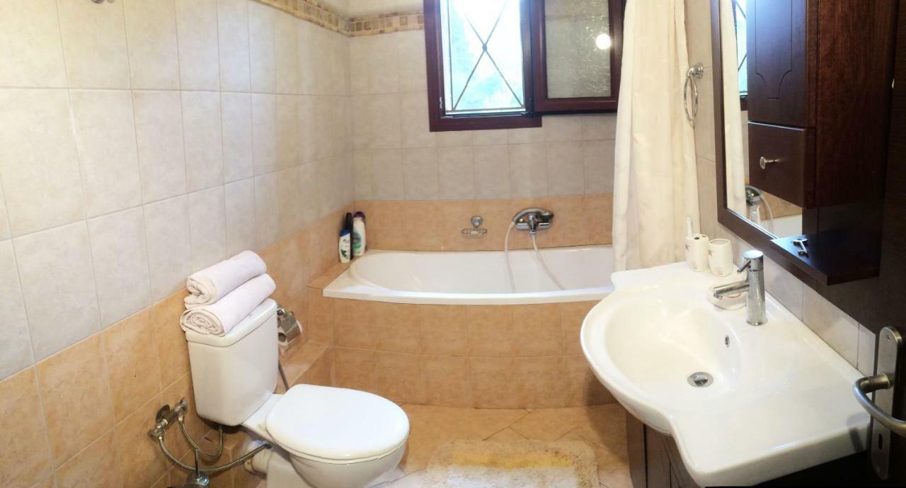 Villa Bella Loukisia Loukissia Екстер'єр фото