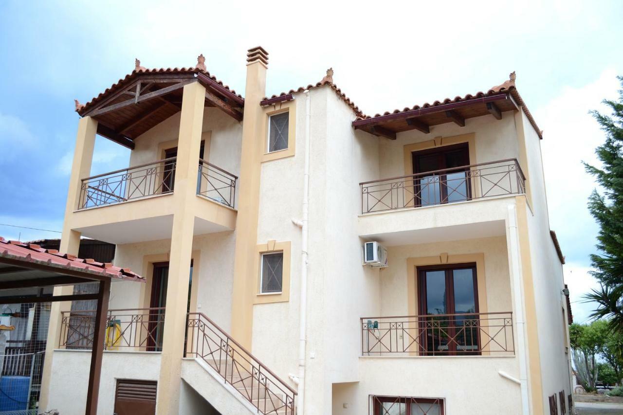 Villa Bella Loukisia Loukissia Екстер'єр фото